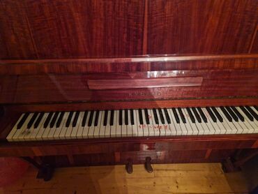 elektron pianino: Piano, Kuban, İşlənmiş