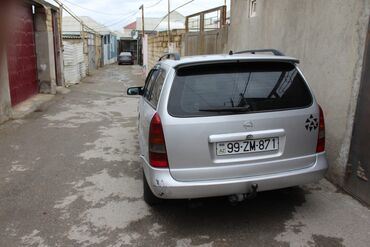 Opel: Opel Astra: 2 l | 1999 il 450 km Sedan — 11