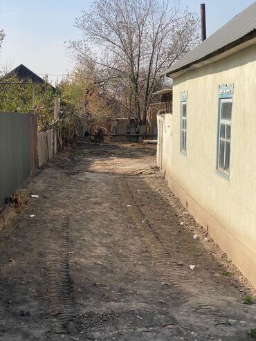 Продажа домов: Дом, 100 м², 3 комнаты, Собственник, Старый ремонт — 10