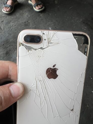 телефоны редми 9: IPhone 8 Plus, Колдонулган, 64 ГБ, Алтын, Каптама, 78 %