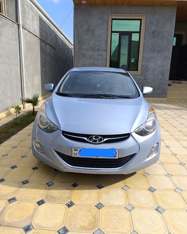 мтз 892.2 цена бишкек: Hyundai Elantra: 1.8 l | 2011 il Sedan
