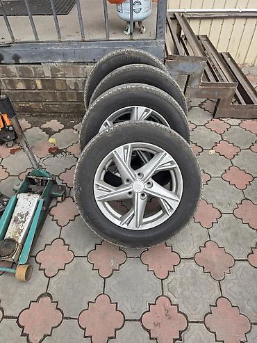 Комплект колес в сборе: шины Yokohama на легкосплавных дисках Hyundai at lalafo.kg Комплект колес в сборе: шины Yokohama на легкосплавных дисках Hyundai