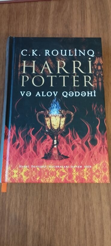 harry potter kitabı: Harry Potter və Alov Qədəhi. Az işlənib. Metrolara çatdırılma