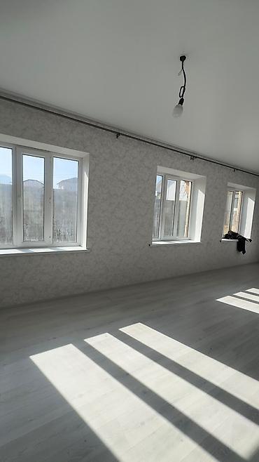 продаю дом г каракол: 6 комнат, 195 м², 5 соток, Джал, Агентство недвижимости — 2