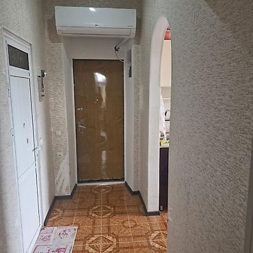 Квартиры: Bakixanovda serfeli qiymete 80 nomreli mektebin yaxinliqinda 3/3 — 3