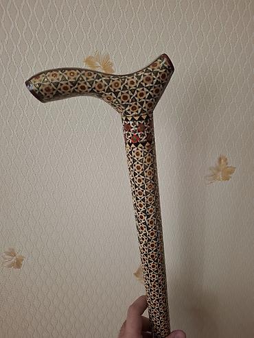 Yerimək üçün arabalar, çəliklər, əsalar, rollatorlar: Naxışlı əlil əsası / gəzinti çubuğu - Material: Bərk ağac gövdə, üstü — 2