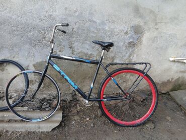 3 yaşdan yuxarı uşaqlar ucun velosipedlər: İşlənmiş Şəhər velosipedi Strim, 28", sürətlərin sayı: 1, Ünvandan götürmə