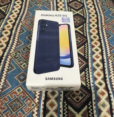 samsing a40: Samsung Galaxy A25, 256 GB, Sensor, Barmaq izi, İki sim kartlı