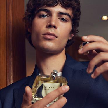 vitamin e 400: Eclat Homme – zərif və şəhər üslubunu əks etdirən kişi ətri. Klassik — 2