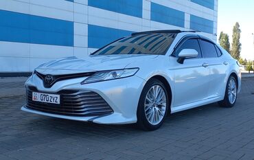 Toyota: Toyota Camry: 2018 г., 2.5 л, Автомат, Бензин, Седан