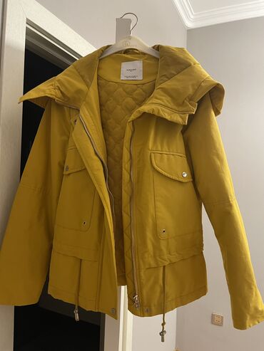 gödəkçələr: Женская куртка Mango, S (EU 36), цвет - Желтый