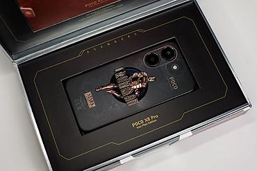 Мобильные телефоны и аксессуары: Poco X8 Pro, Новый, цвет - Красный — 1