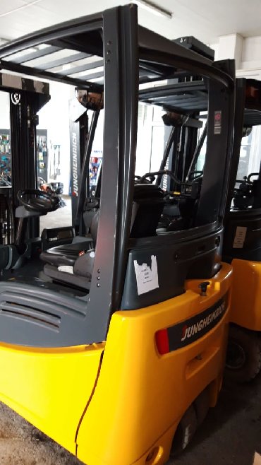 kiraye masinlar ucuz qiymeti: İcarəyə verilir Elektrokar Jungheinrich EFG215ZT400, Model iki mastlı