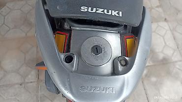 Скутеры: Продаю скутер SUZUKI давно стоит не заводится,аккумулятора — 5