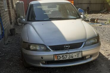 продаю опел бишкеке: Opel Vectra: 1996 г., 1.6 л, Механика, Бензин, Седан