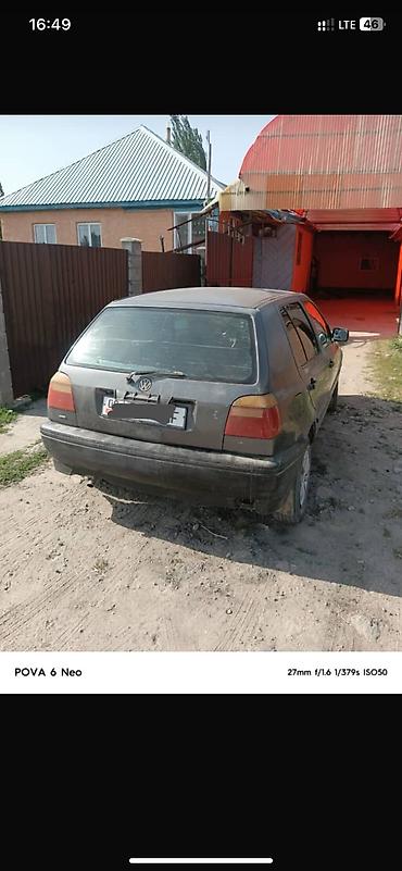Volkswagen Golf: 1994 г., 1.6 л, Кол менен иштөөчү, Бензин, Седан lalafo.kg да — 4 Volkswagen Golf: 1994 г., 1.6 л, Кол менен иштөөчү, Бензин, Седан — 4