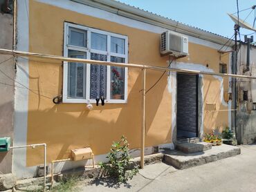 xalqlarda 1 otaqli evler: Баку, 3 комнаты, Вторичка, м. Улдуз, 72 м²