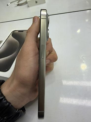Apple iPhone: IPhone 15 Pro, Natural Titanium, Face ID — 7