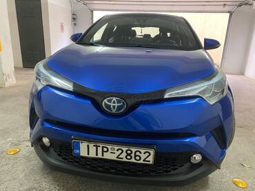 Toyota: Toyota C-HR: 1.8 l | 2017 year SUV/4x4