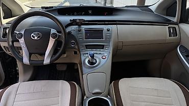 Toyota: Toyota Prius: 2015 г., 1.8 л, Вариатор, Гибрид, Лифтбек — 5