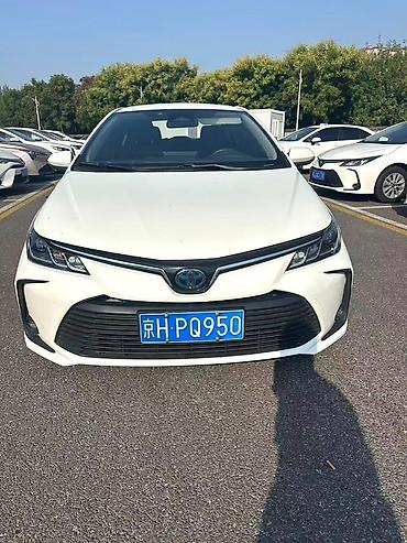 sonata 2004: Toyota Corolla: 2023 г., Гибрид, Седан — 2