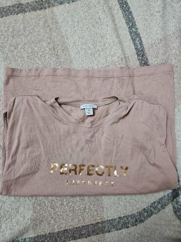 Köynək və bluzalar: Herbiri 2 AZN — 8