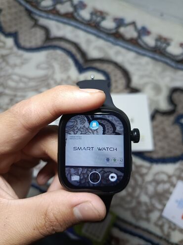 держатели телефона: Смарт-часы Cellular Version WATCH ULTRA с черным корпусом и ремешком