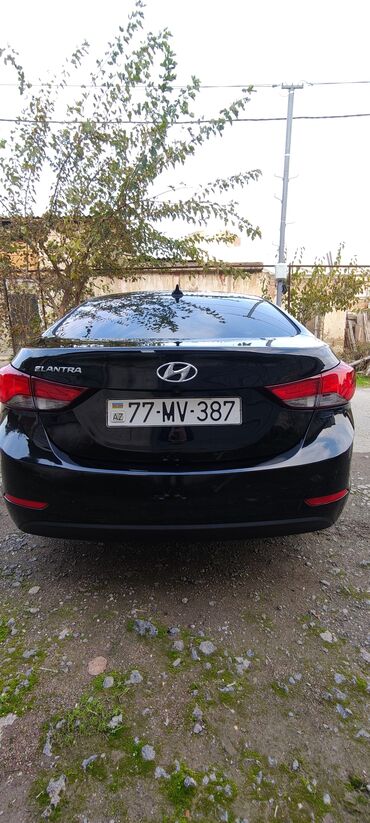 hyundai elantra 2017: Hyundai Elantra: 1.8 л | 2015 г