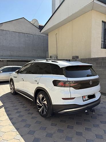 tesla pi: Volkswagen ID.6: 2022 г., Автомат, Электромобиль, Кроссовер — 4