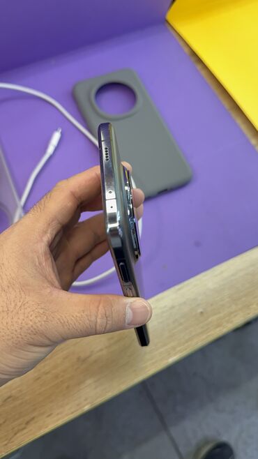 Honor: Honor Magic 7 Pro, Б/у, 256 ГБ — 15