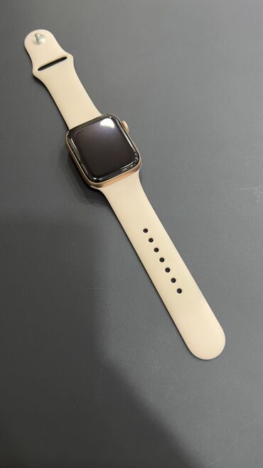 apple watch 4 44mm qiymeti: İşlənmiş, Smart saat, Apple, Suya davamlı, rəng - Çəhrayı