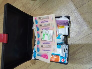 İlk yardım dəstləri: Toyota avtomobil üçün təhlükəsizlik/ilk yardım dəsti - Brend loqolu — 29