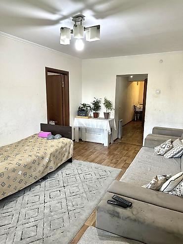 3 комнаты, 63 м², Ата-Тюрк парк Индивидуалка, 1 этаж, Евроремонт