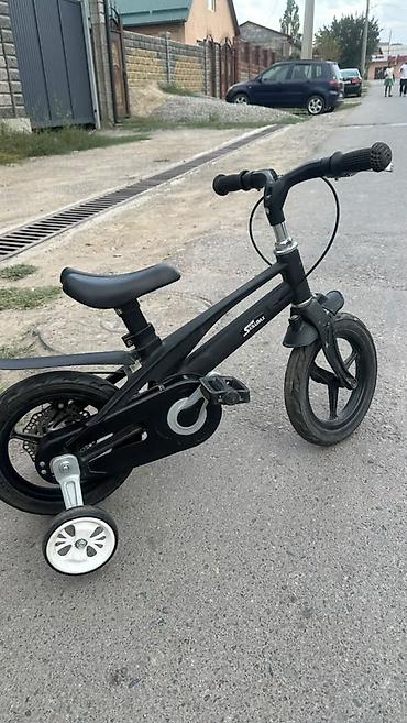 skill: Детский велосипед, 4-колесный, 3 - 4 года, Для мальчика, Б/у — 3