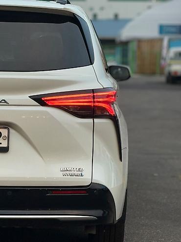 toyota senna: Toyota Sienna: 2021 г., 2.5 л, Автомат, Гибрид, Минивэн — 7