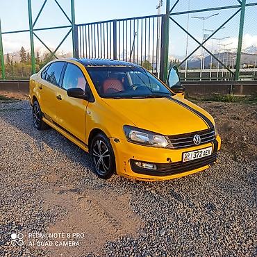 Унаа: Volkswagen Polo: 2017 г., 1.6 л, Кол менен иштөөчү, Бензин, Седан — 2