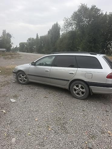 Toyota: Toyota Avensis: 2001 г., 2 л, Кол менен иштөөчү, Бензин, Универсал — 4