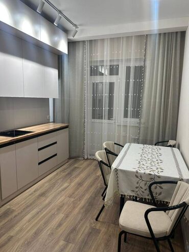 долгосрочная квартира жалал абад: 1 комната, 42 м², Элитка, 2 этаж, Евроремонт