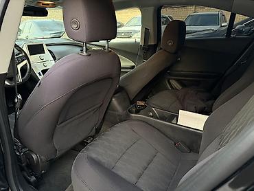 Chevrolet: Chevrolet Volt: 2013 г., 1.4 л, Вариатор, Лифтбек — 6