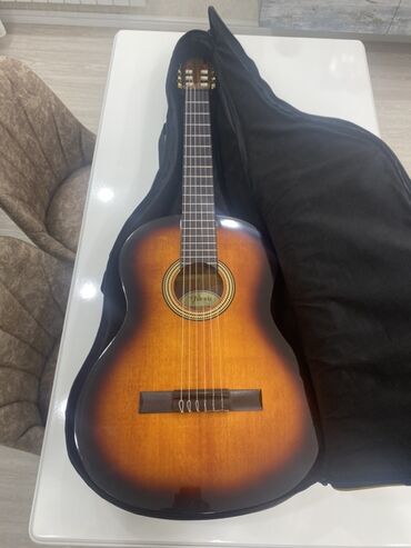 Milli musiqi alətləri: Valencia klassik gitara – model VC264CSB - Korpus: sunburst rəngli