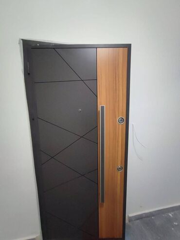 Uzunmüddətli kirayə mənzillər: Sumqayitda mirvari sitidə 16 mərtəbəli binanin 3-cu mərtəbəsində — 6