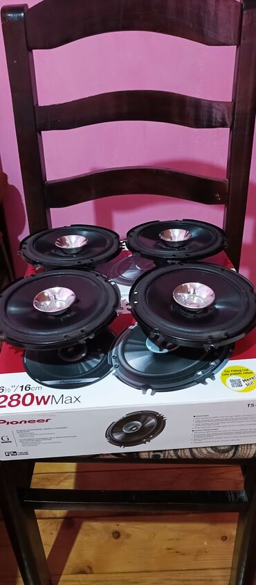 Monitorlar: Manitor ariginal pioner kutusunda və 4 əd vietnam istehsalı 4 əd 16 sm — 6