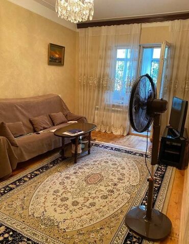 Köhnə tikili: Bakı, 4 otaqlı, Köhnə tikili, 100 kv. m — 3