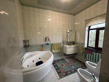 Долгосрочная аренда домов: 570 м², 8 комнат, Азия Молл, Семейным — 3