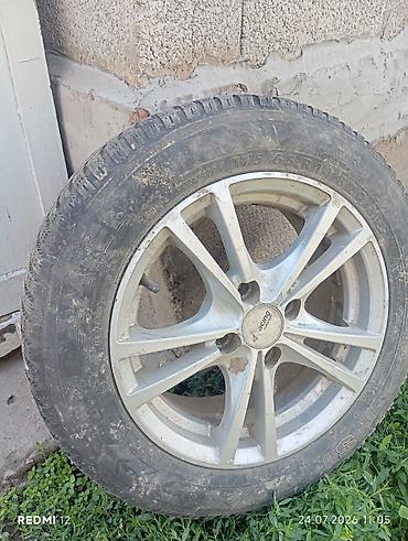 r18 резина: Литой диск с зимней шиной в сборе. Характеристики по фото: - Диск — 1