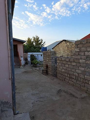 Həyət evləri və villalar: Yeni Suraxanı 6 otaqlı, 370 kv. m, Orta təmir — 2