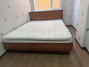 офисные мебели: Характеристики: * Тип кровати: Двуспальная * Цвет каркаса: Темное