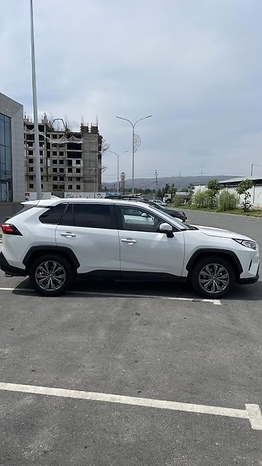 sprinter 4 4: Toyota RAV4: 2024 г., 2 л, Бензин, Кроссовер — 6