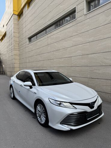 toyota сюрф: Toyota Camry: 2018 г., 2.5 л, Гибрид