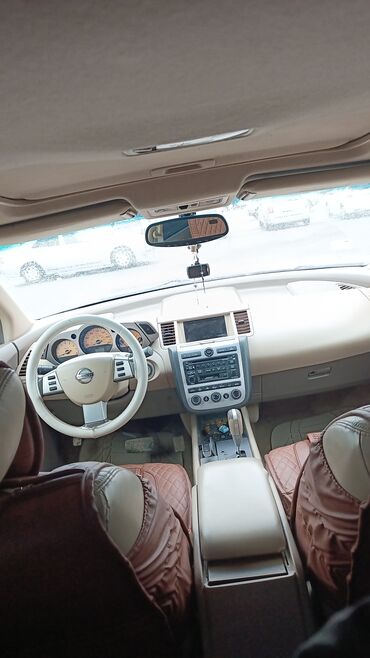 Nissan: Matoru vurub yigdirmaq lazim di Xüsusiyyətlər: - Kuzov: qara rəngli — 3